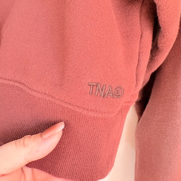 Aritzia TNA Sweatfleece Cozy Perfect 1/4 Zip Sweatshirt Cropped Brick Red Small - Picture 4 of 6